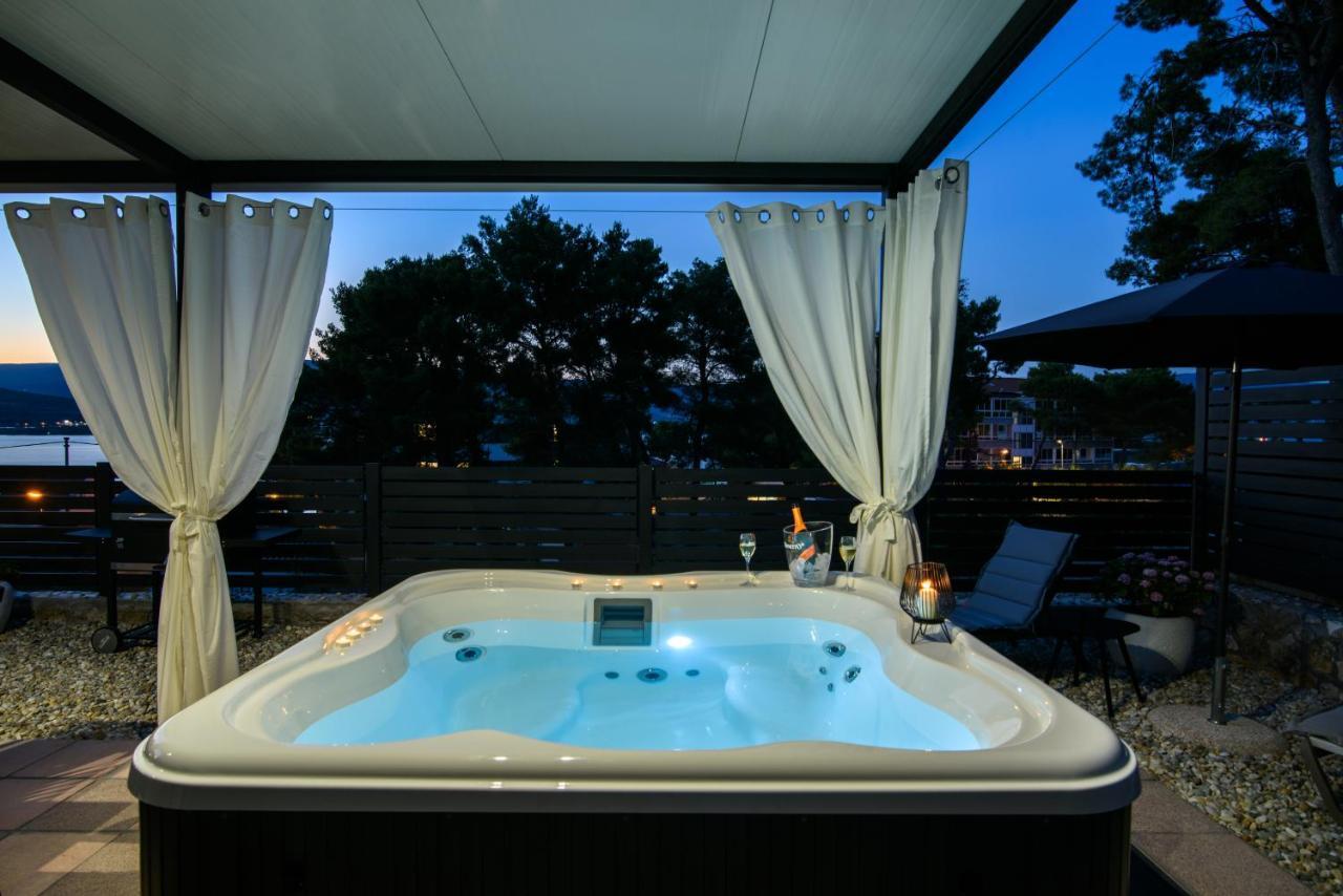Luxury Apartment Hajdi Трогир Экстерьер фото